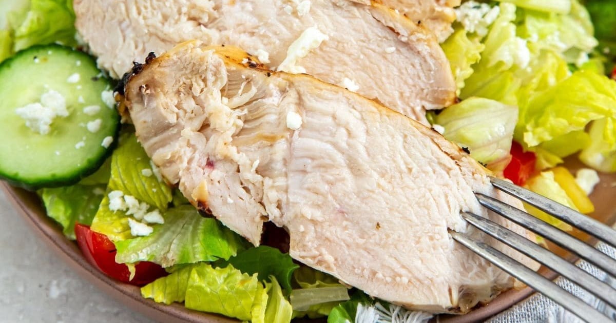 Easy Summer Air Fryer Recipes Sliced Air Fryer Italian Chicken Breast on Salad