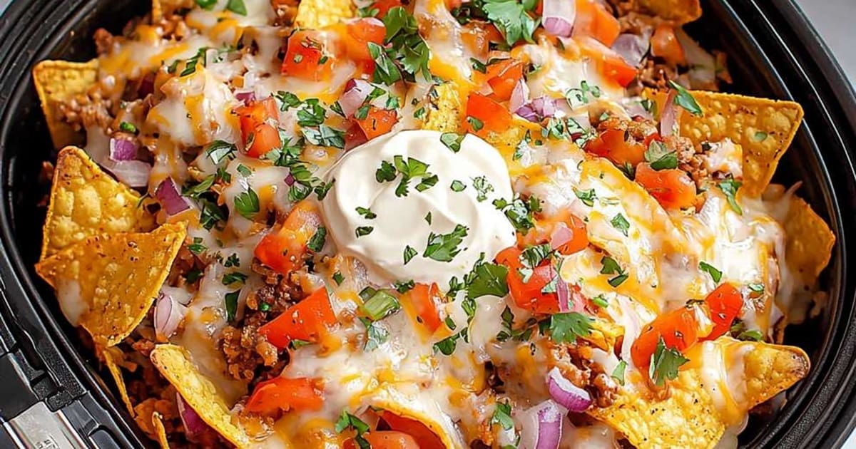 Ultimate Super Bowl Air Fryer Recipe Guide Close Up of Air Fryer Nachos